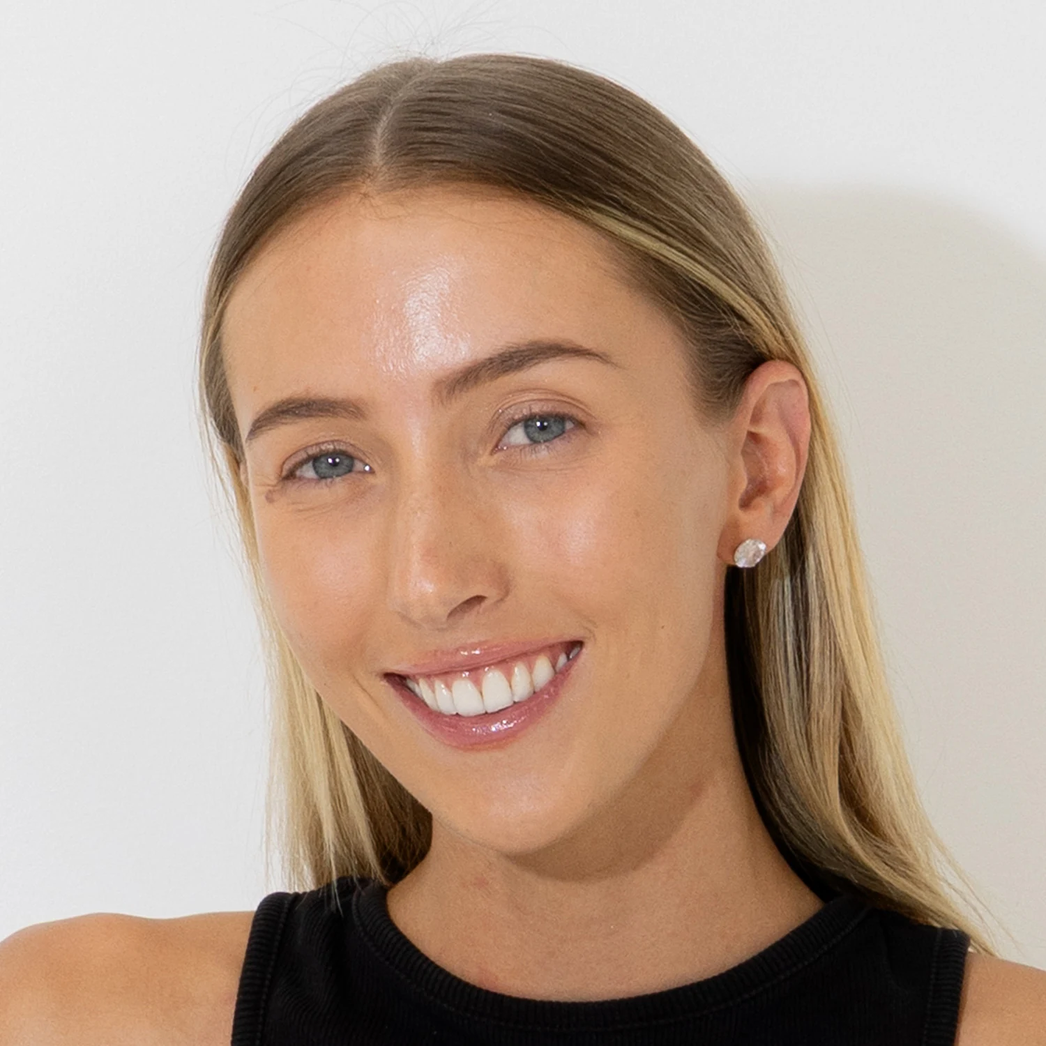 Anna Bertelt Model Headshot