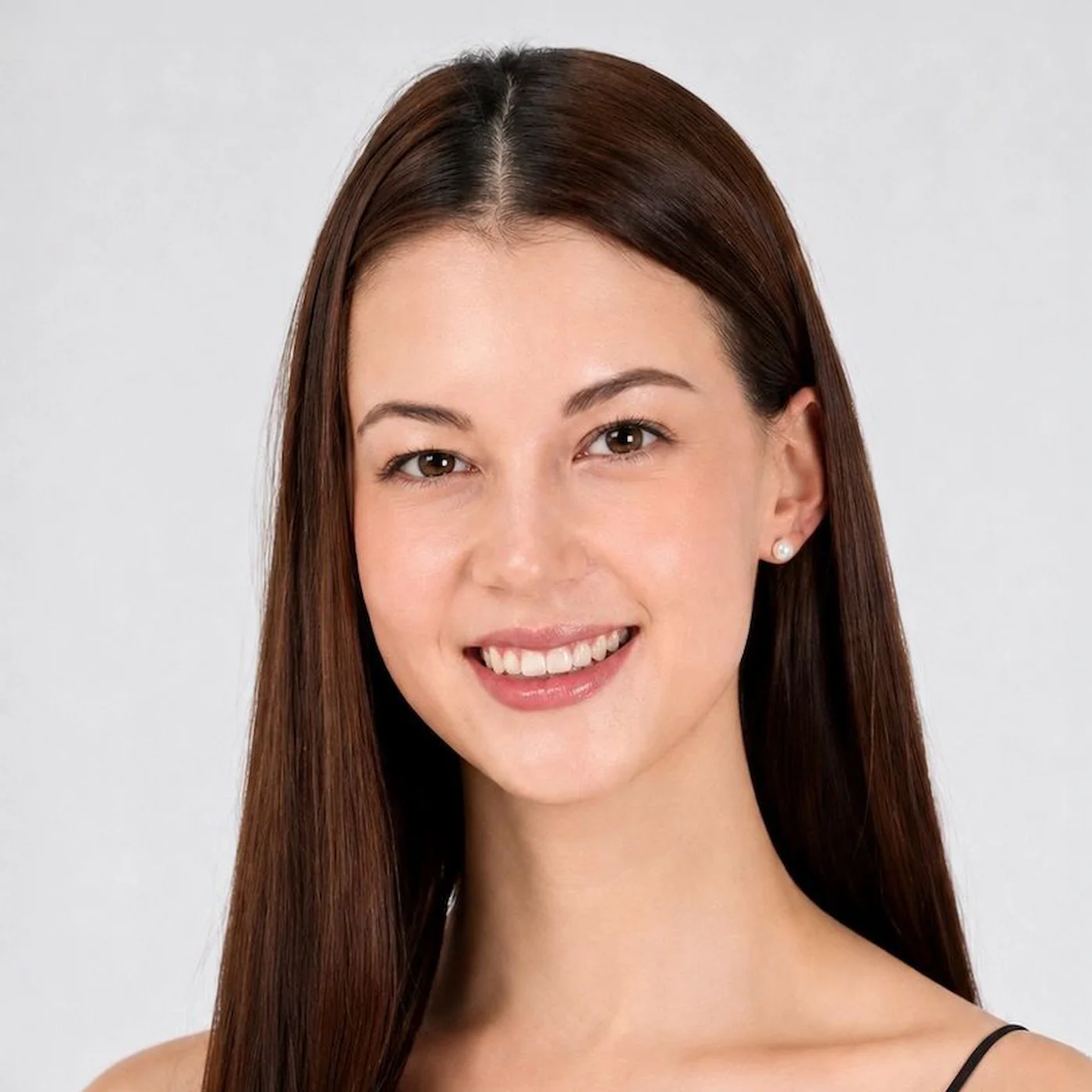 Kiana Mei - Model Headshot